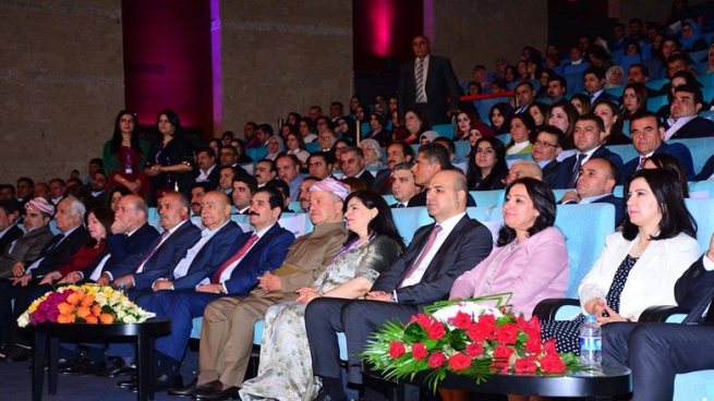 سەرۆك بارزانی: دەبێ ئافرەت لە بەهێزكردنی كوردستان رۆڵی كارای ھەبێت