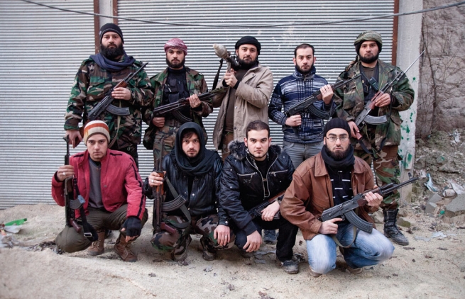  10 برا له‌ ڕیزه‌كانی سوپای ئازادی سووریادا