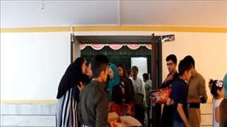 لە رۆژهەڵاتی کوردستان هاووڵاتیان خۆیان هەوڵی فێربوونی زمانی کوردی دەدەن
