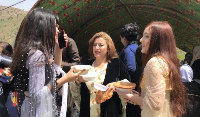 كاكه‌ییه‌كانی هه‌ڵه‌بجه‌ ڕۆژی ماستی قه‌ڵاتێیان بەرز ڕاگرت