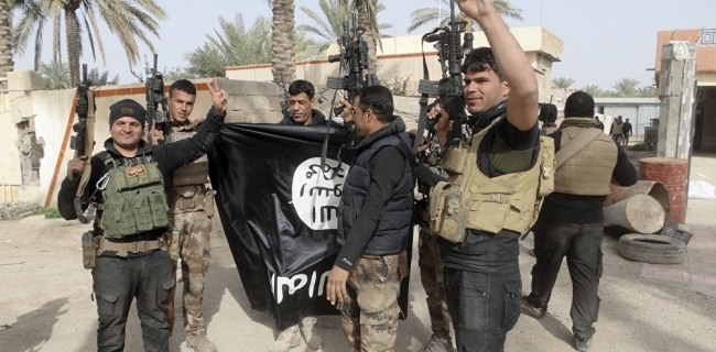 بەوێنە.. شارۆچکەی تلکێف بە تەواوی رزگار دەکرێتەوە 