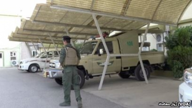  چەکدارانی سەر بە بەڕێوەبەری ئاسایشی سلێمانی لە ڕۆژنامەنووسێک دەدەن 
