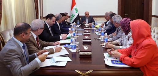 عەبادی سەرپەرشتی كۆبوونەوەیەكی بەپەلە دەكات