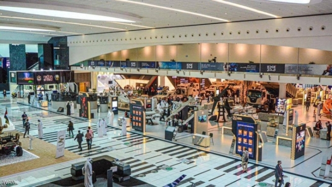 پێشانگایەکی نێودەوڵەتیی سەربازی لە ئەبوزەبی کرایەوە