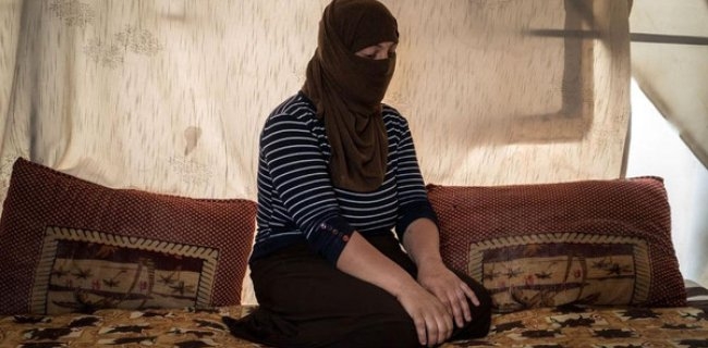 داعش لە رێگای ئینتەرنێتەوە بازرگانی بە ژنان دەکات