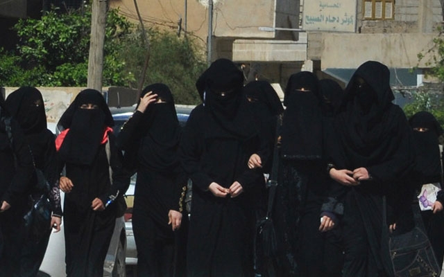 ڤایزس نیوز تازەترین ڤیدیۆی فرۆشتنی كچانی ئیزدی بڵاو دەكاتەوە