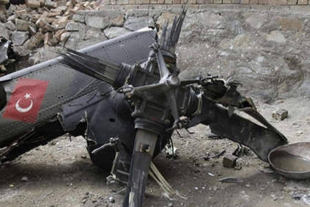 تورکیا... بە هۆی کەوتنەخوارەوەی کۆپتەرێکەوە ١٧ سەرباز گیانیان لە دەست دا