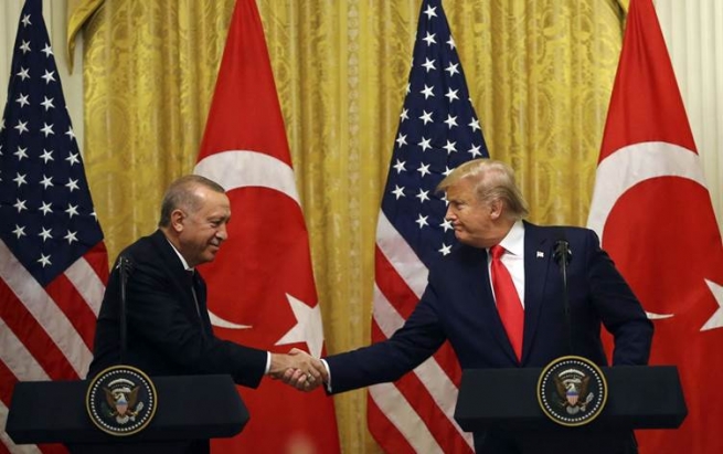 ترەمپ: ئەردۆغان تەنیا گوێ لە من دەگرێت