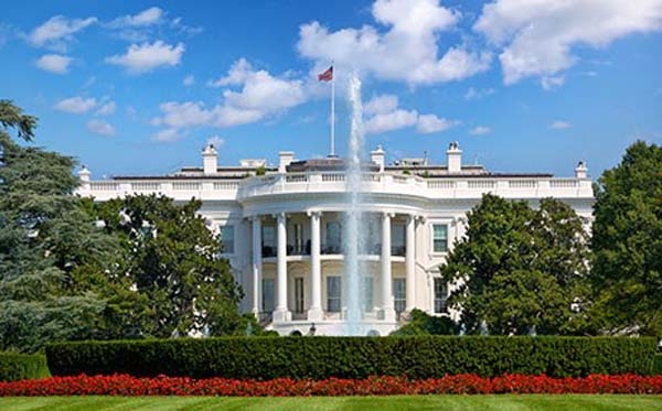 دەسەڵاتەکانی سەرۆکی ئەمریکا