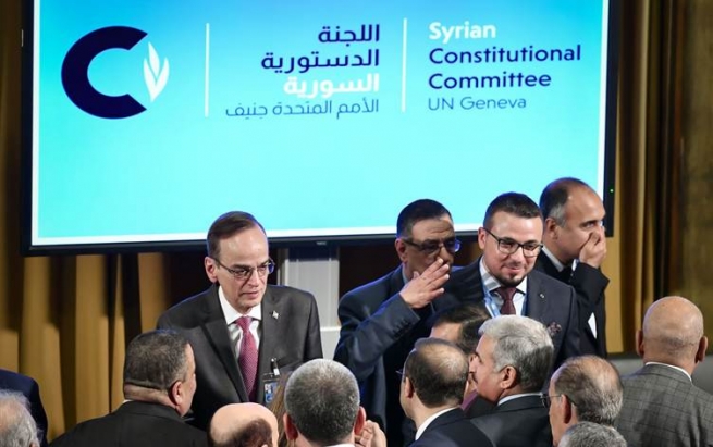 ناوی ئه‌ندامانی لیژنەی نووسینەوەی ده‌ستووری سووریا بڵاوكرایه‌وه‌