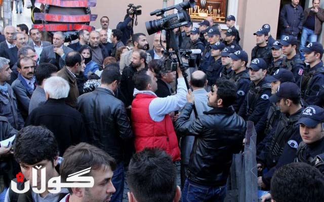  ئەنقەرە: بۆ لە سێدارەدانی گەنجانی کورد لە ئیران نارەزایی نیشاندرا 