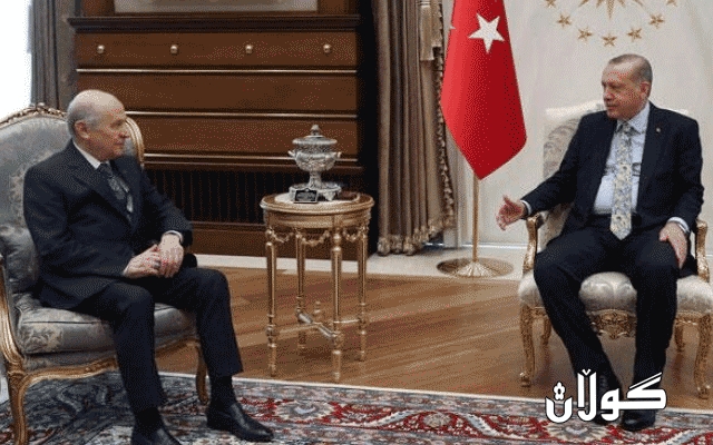 سەرۆكی پارتێكی سیاسیی توركیا: ئاكەپە بۆ دواخستنی هەڵبژاردن باری نائاسایی رادەگەیەنێت