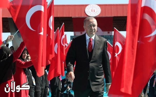  گەنجانی ئیخوان موسلیمین هێرش دەکەنە سەر ئەردۆغان 