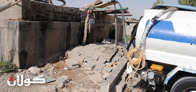 ده‌بێ ره‌نگى شین بكه‌ن و بنووسن بۆ خواردنه‌وه‌ ناشێ