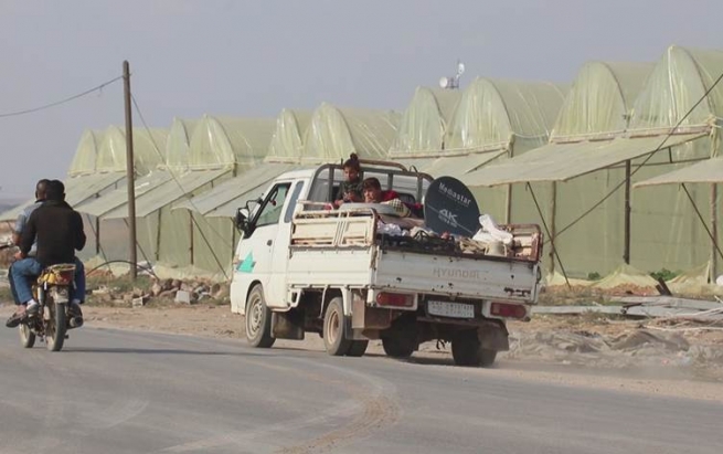 بەشێک لە ئاوارەکانی تەلتەمر دەگەڕێنەوە شوێنی خۆیان