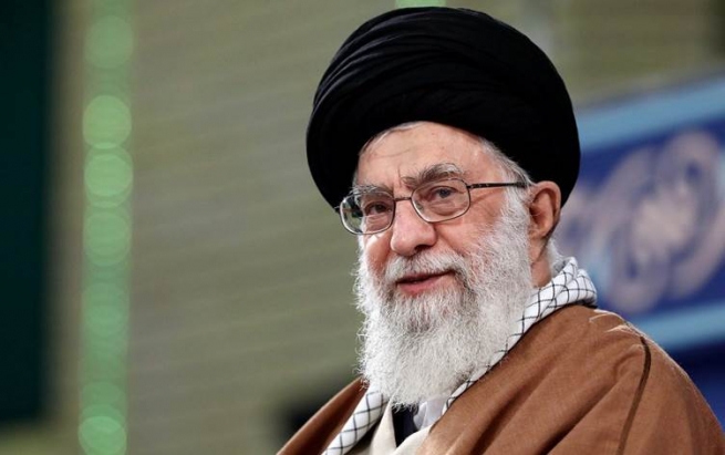 خامنەیی: گفتوگۆ لەگەڵ ئەمریکا هیچ ئەنجامێکی نابێت