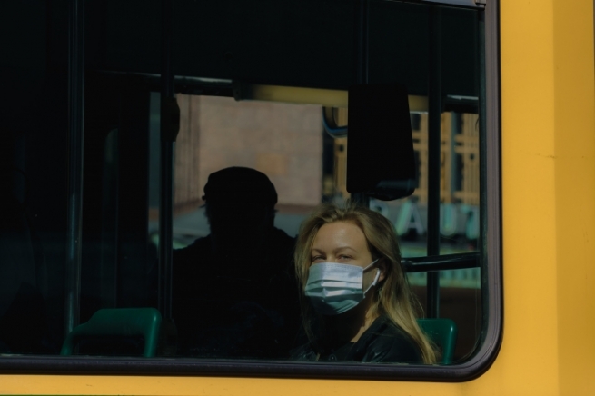 تەندروستیی جیهانی لەبارەی پێكوتەی كۆرۆناوە ڕەخنە لە یەكێتیی ئەورووپا دەگرێت