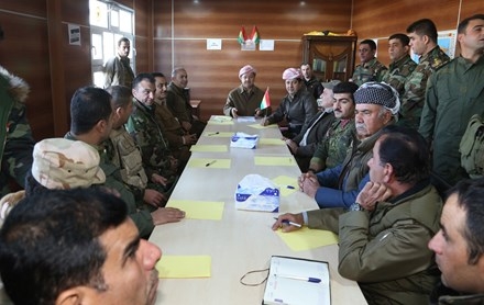 سەرۆك بارزانی ھێزەکانی پێشمەرگەی بەسەرکردەوە 
