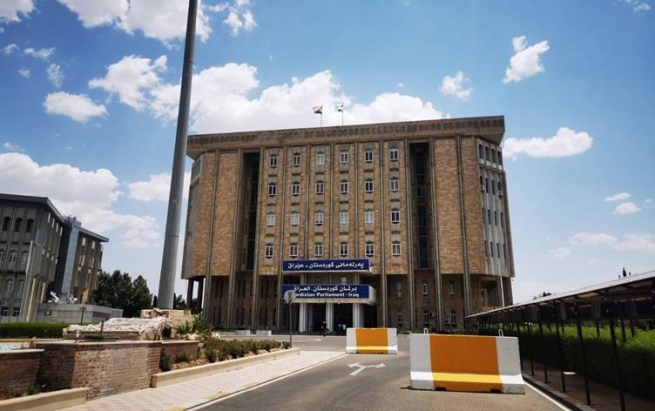 لەبارەی مووچە و دانوستاندنەکانی هەولێر و بەغدا سێ وەزیر لە پەرلەمان ئامادە دەبن