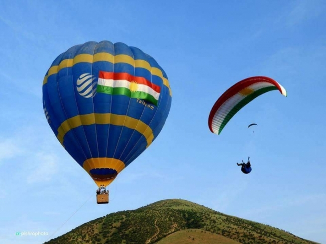 لە هەڵەبجە پاڵەوانێتیی كۆماری بۆ فڕۆكەوانی پەڕەگلایدەر بەڕێوە دەچێت