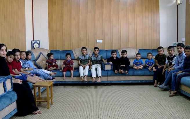 لە گوندێکی بەردەڕەش 41 منداڵی دووانە هەن