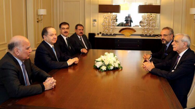 ئەحمەد تورك: بارزانی داوای ئازادكردنی دەمیرتاشی كردووە