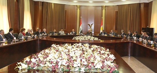 بارزانی لەگەڵ کۆنسوڵی وڵاتان کۆدەبێتەوە