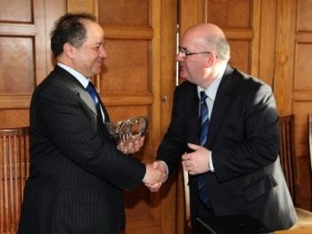 دیداری سه‌رۆك بارزانی و سه‌رۆكی په‌رله‌مانی ئیرله‌ندای باكوور