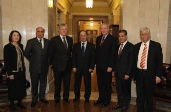 سه‌رۆك بارزانی و سه‌رۆك وه‌زیرانی ئێرله‌ندای باكوور جه‌ختیان له‌سه‌ر هه‌ماهه‌نگی ئابووری و بازرگانی هه‌ردولا كرده‌وه‌