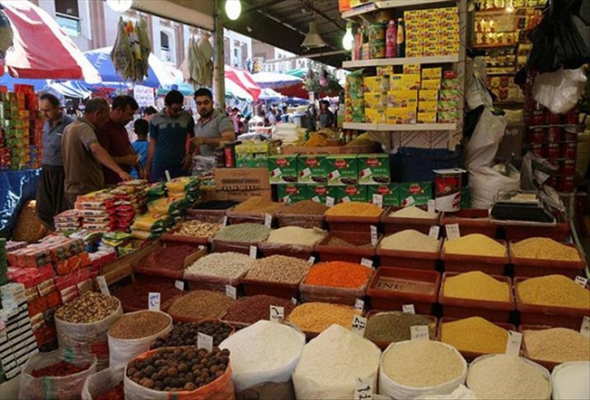 پسپۆڕێکی ئابووری: بازاڕ پڕە لە پێداویستی