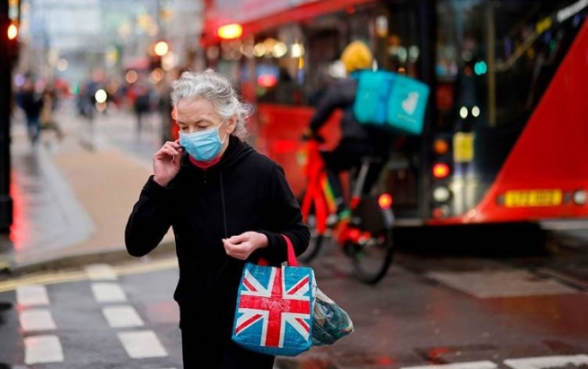 جۆرێکی نوێی کۆرۆنا لە بەریتانیا بڵاوبووەتەوە و دەکرێت ڤاکسینەکەش نەتوانێت لەناوی ببات