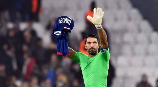 بۆفۆن له‌ باره‌ی وازهێنانی له‌ یاریكردن لێدوانێكی سه‌یر ده‌دات