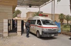 به‌شێك له‌ پزیشك و كارمه‌ندانی‌ نه‌خۆشخانه‌یه‌كی‌ چه‌مچه‌ماڵ مانیان گرت