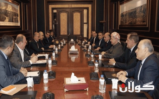 لەموسڵ داعش ژمارەیەک ھاووڵاتی سڤیل گوللەباران دەکات