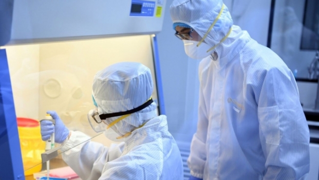 رووسیا بەهۆی کۆرۆناوە داوای هەڵوەشاندنەوەی سزا ئابوورییەکانی جیهان دەکات