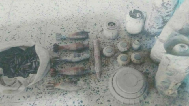 مه‌نده‌لى.. ده‌ست به‌سه‌ر ژماره‌یه‌ك بۆمب و ته‌قه‌مه‌نیدا گیرا