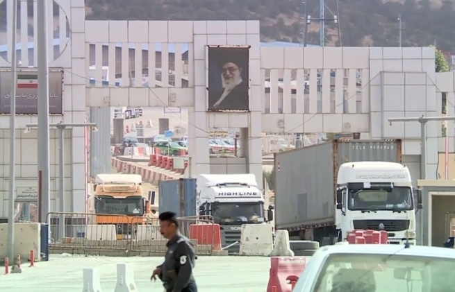 حکومەتی هه‌رێم مووچەی بەڕێوەبەر و کارمەندانی دەروازەی باشماخی راگرت