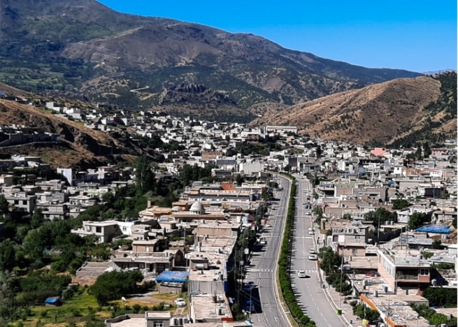 پڕۆژەی كۆنكرێت و چاككردنی شەقامێكی گشتیی چۆمان جێبەجێ دەكرێت