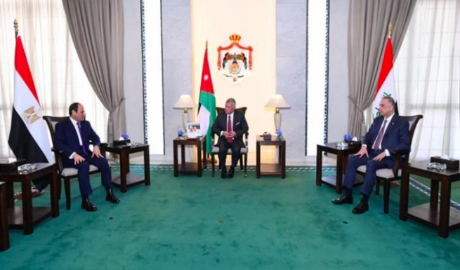 ئۆپەراسیۆنەکانی بەغدا ئامادەکاریی سەربازی بۆ لوتکەی عێراق و ئوردن و میسر دەکات