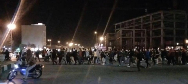 لە خۆپیشاندانی تارانیش پێنج کەس کوژران