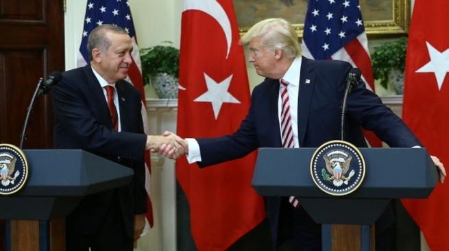  تره‌مپ له‌ فه‌یسبووك ئه‌ردۆگان تاگ ده‌كات و ده‌ڵێت پێكه‌وه‌ ڕووبه‌ڕووى تیرۆر ده‌بنيه‌وه‌ 