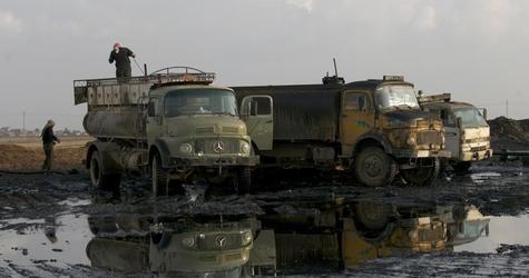  داهاتی داعش زیاتر لە نیو ملیۆن دۆلارە.. لە سنووری خورماتوو رۆژانە 60 تانكەر نەوت دەفرۆشێت 