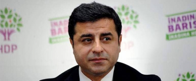  سەڵاحەدین دەمیرتاش: چارەنووسمان لەدەستی خەڵکدایە 