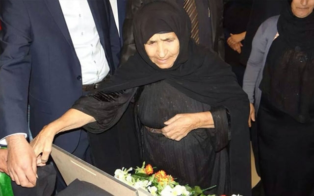 دایكی شه‌هیدانی كوردستان: داوام له‌ سه‌رۆكی په‌رله‌مانی ئه‌وروپا كرد چه‌ك به‌ پێشمه‌رگه‌ بده‌ن