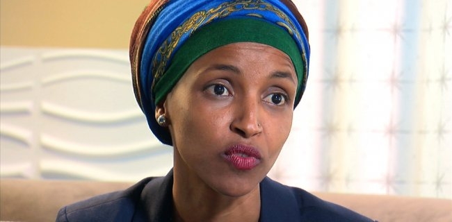 لە واشنتن دەستدرێژی دەکرێتە سەر ژنە پەرلەمانتارێکی ئیسلامی 