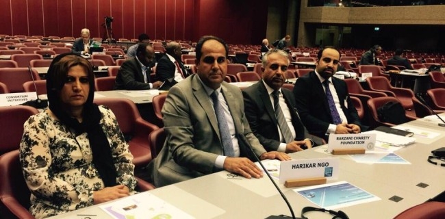 دەزگای بارزانی پرسی کۆبانێ و ئاوارەکان دەباتە جنێڤ