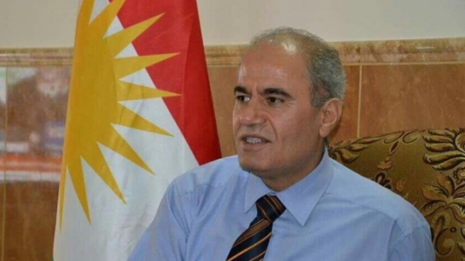 عەلی عەونی: ته‌پڵ لێدەرەکان له‌ بەغدا مووچه‌ ده‌بڕن و لێره‌ش سینگیان دەردەپەڕێنن