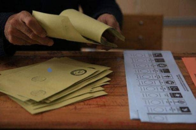 ٥٩٪ی هاووڵاتیانی توركیا دژی دووبارەكردنەوەی هەڵبژاردنی ئیستەنبۆڵن