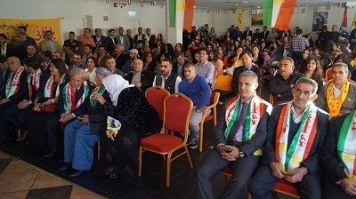  	 کوردستانیان لە نۆروێژ لەبەردەم پەرلەماندا ئاهەنگ دەگێڕن 