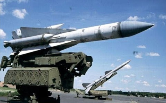 روسیا موشەکی دژە فرۆکە دەنێرێتە سوریا و ئەمەریکاش هۆشداری دەدات